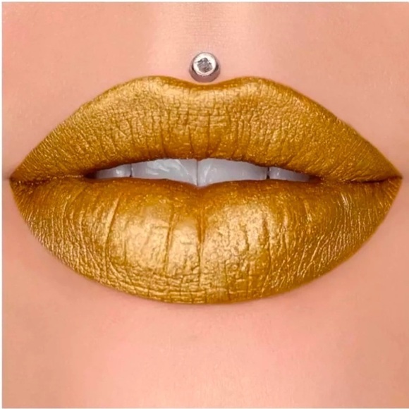 Jeffree Star Other - *Final Price* Jeffree Star First Class (Metallic Gold) Velour Liquid Lip NIB